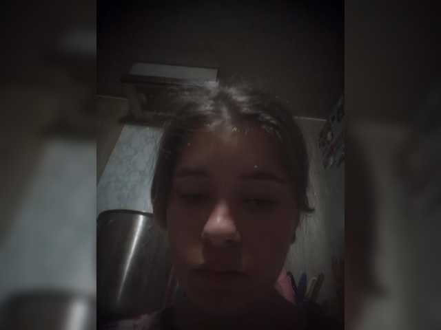 Mamamsi4 live webcam show