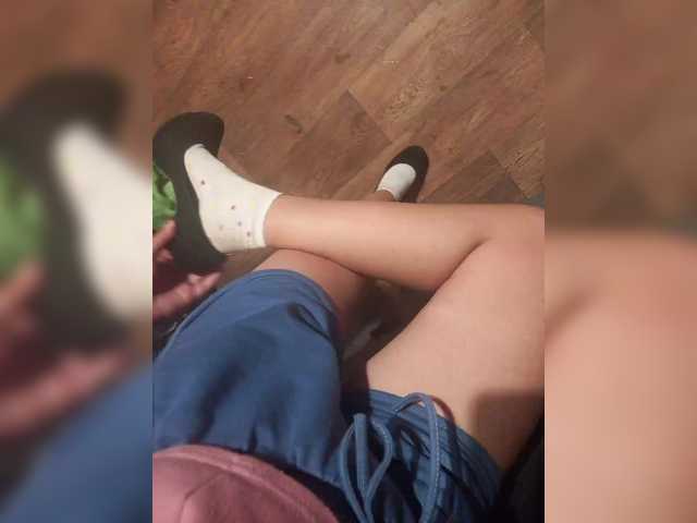 Mamamsi4 live cam on BongaCams