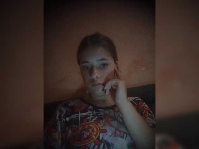 Mamamsi4 live webcam show