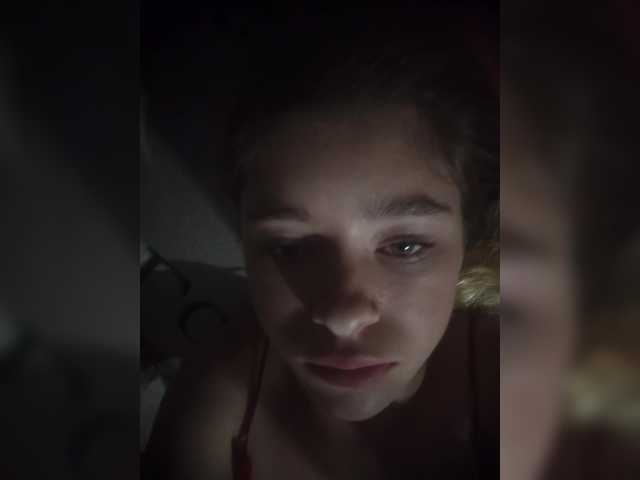 Mamamsi4 live cam on BongaCams