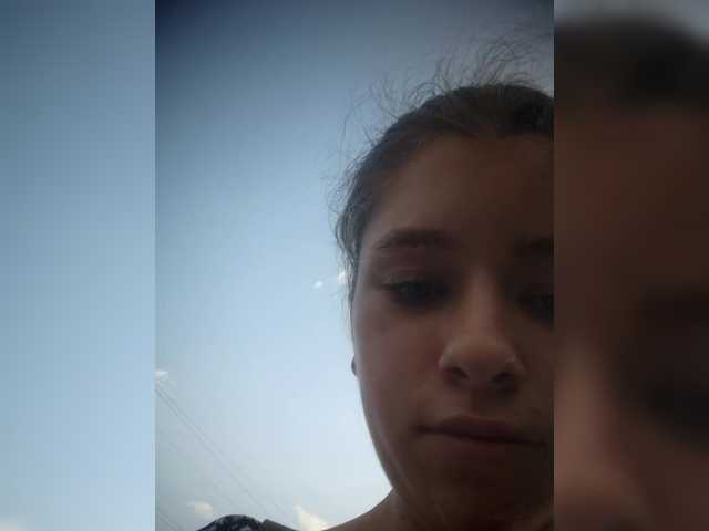 Mamamsi4 live cam on BongaCams