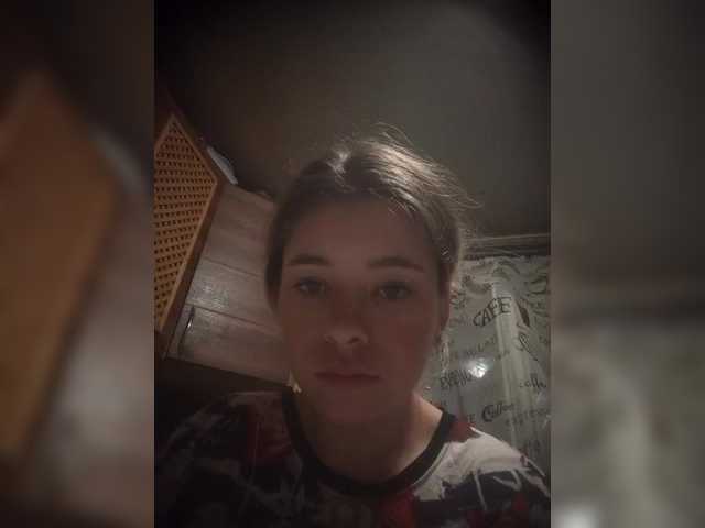 Mamamsi4 live cam on BongaCams