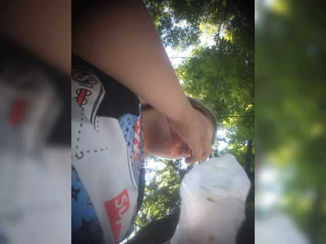 Mamamsi4 live webcam show