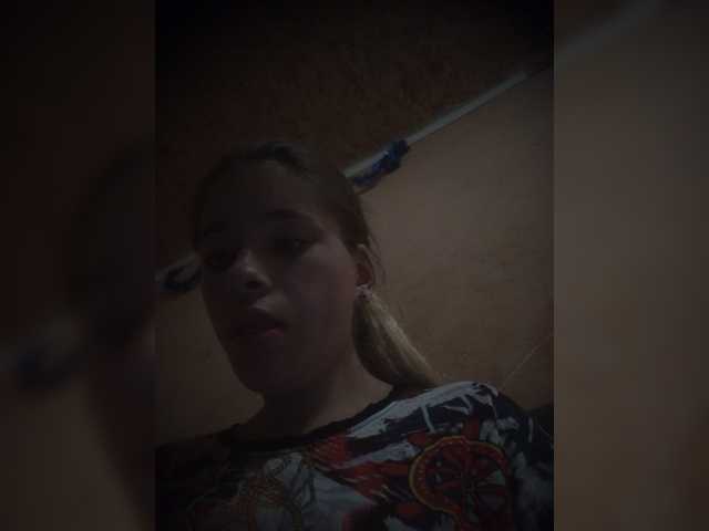 Mamamsi4 live webcam show