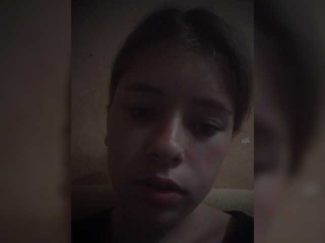 Mamamsi4 live cam on BongaCams