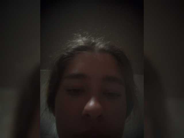 Mamamsi4 live cam on BongaCams