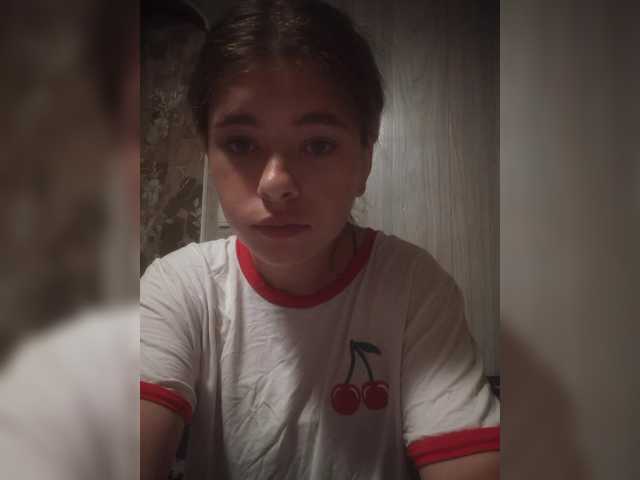 Mamamsi4 live cam on BongaCams