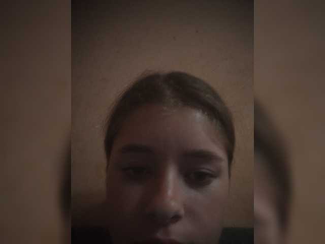 Mamamsi4 live webcam show