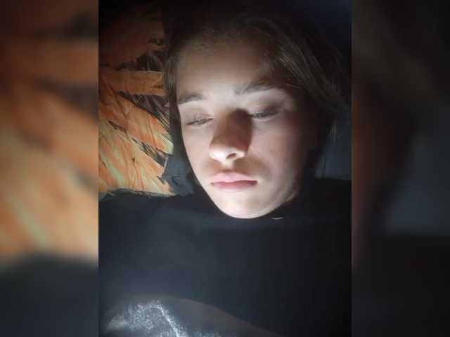 Mamamsi4 live webcam show