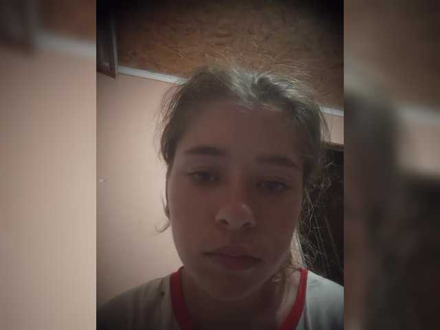 Mamamsi4 live cam on BongaCams