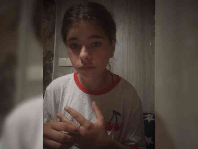 Mamamsi5 webcam