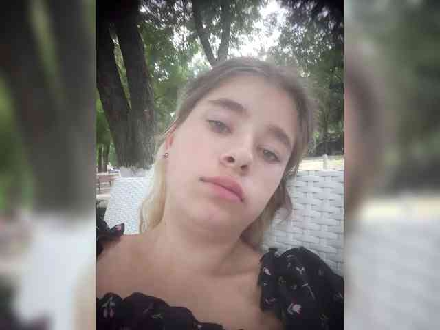 Mamamsi5 webcam