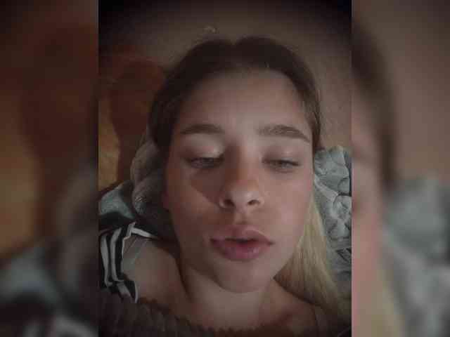 Mamamsi5 webcam