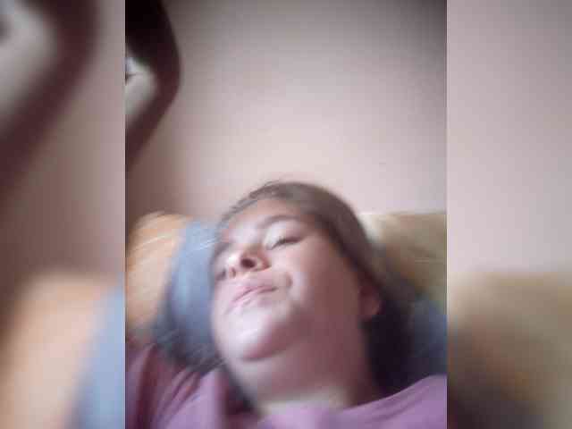 Mamamsi5 webcam