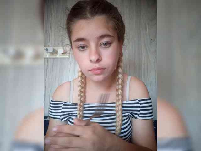 Mamamsi4 Sex Cam Show
