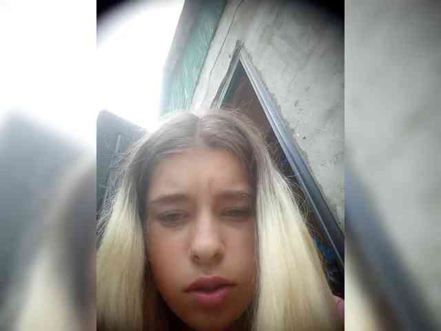 Mamamsi5 webcam