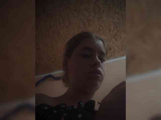 Mamamsi5 webcam
