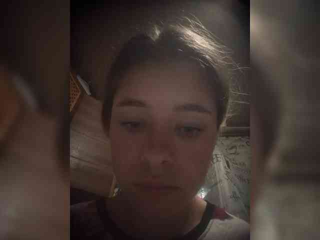 Mamamsi5 webcam