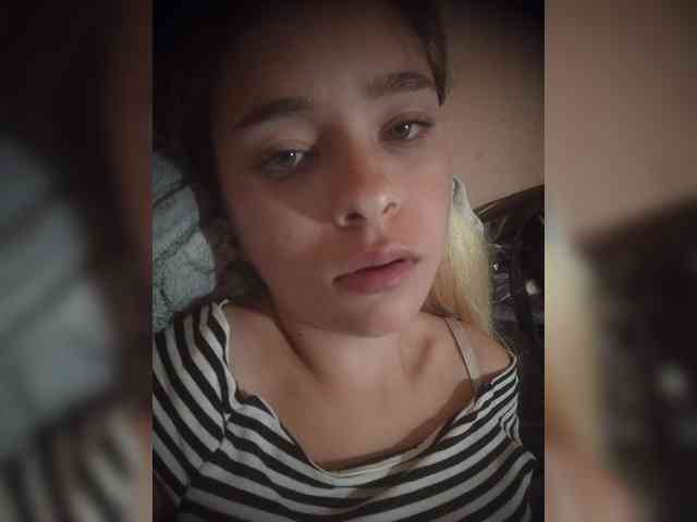 Mamamsi5 webcam