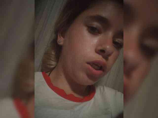 Mamamsi5 webcam