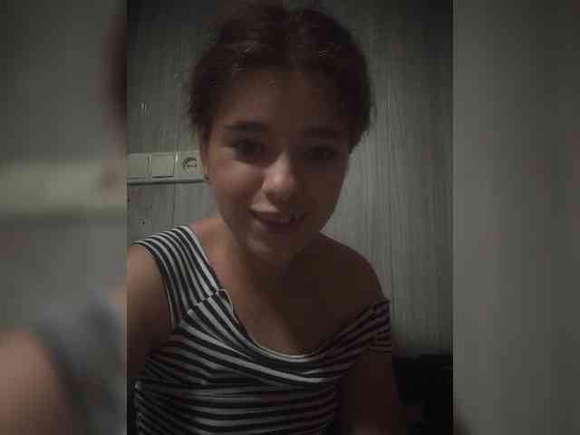 Mamamsi5 webcam