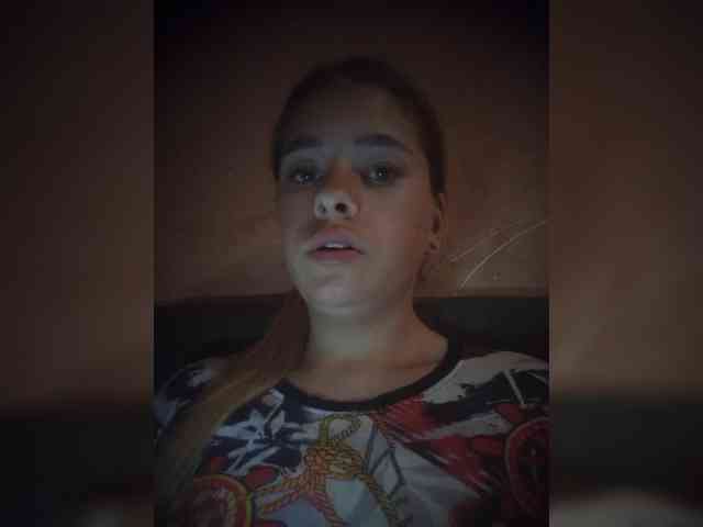 Mamamsi5 webcam
