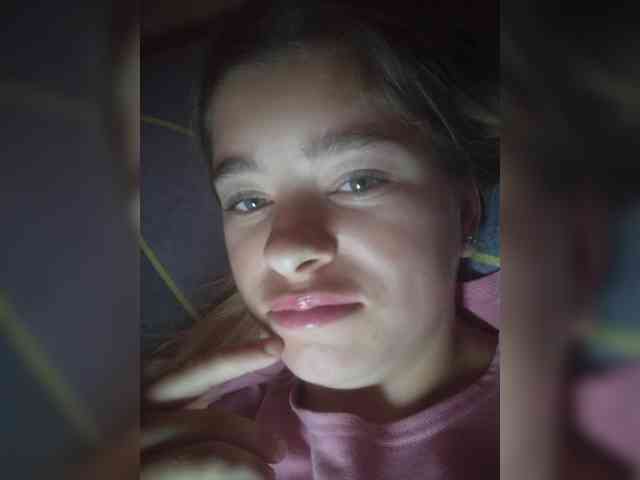 Mamamsi5 webcam