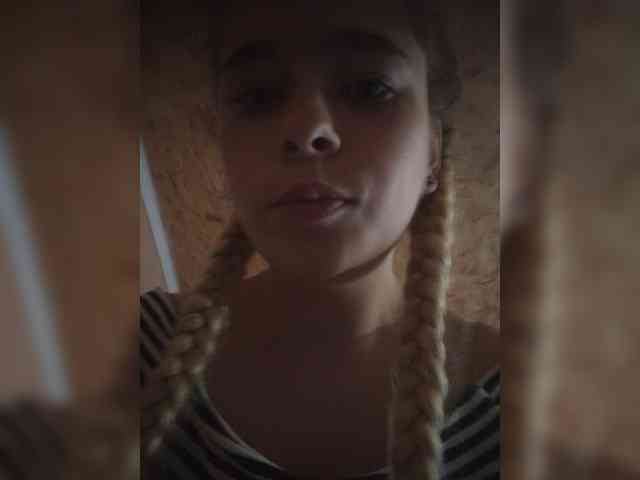 Mamamsi5 webcam