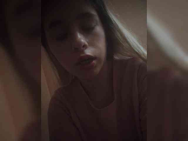 Mamamsi5 webcam