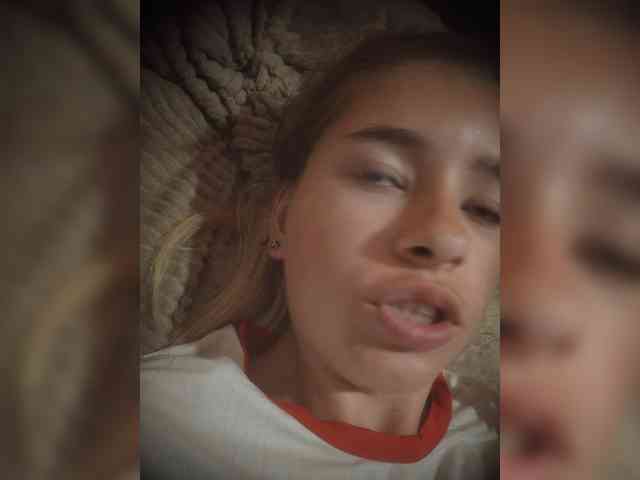 Mamamsi5 webcam