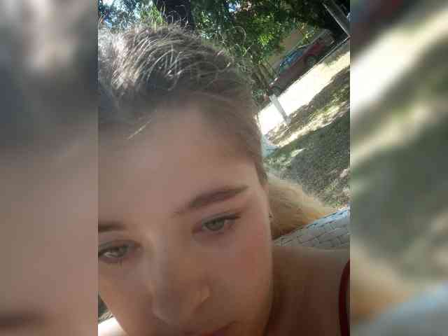 Mamamsi5 webcam