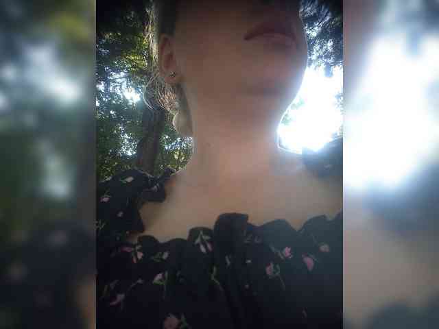 Mamamsi5 webcam