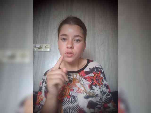 Mamamsi5 webcam