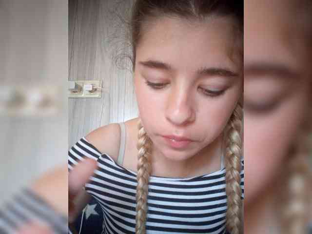 Mamamsi5 webcam