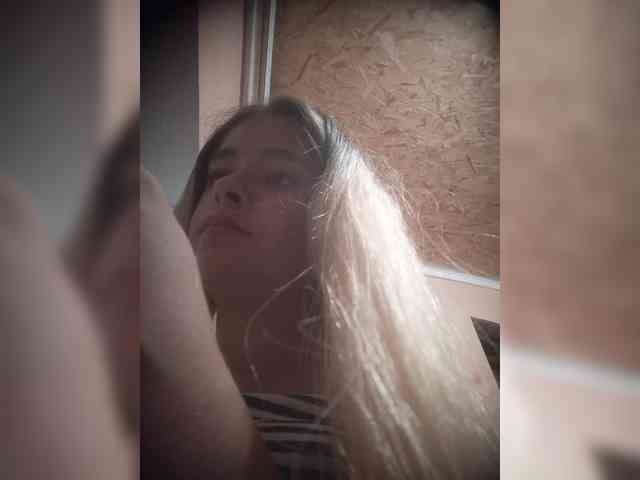 Mamamsi5 webcam