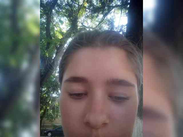 Mamamsi5 webcam