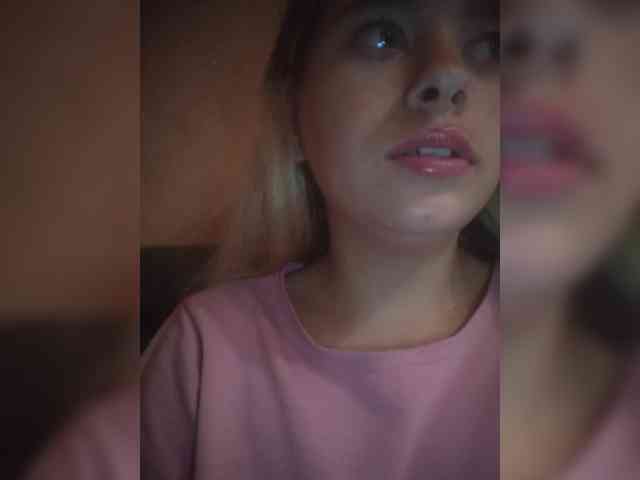 Mamamsi5 webcam