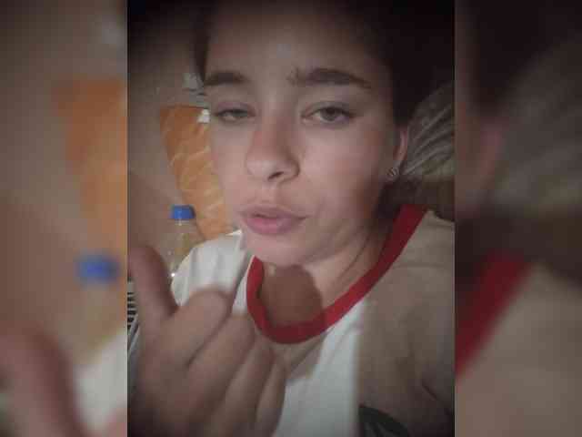 Mamamsi5 webcam