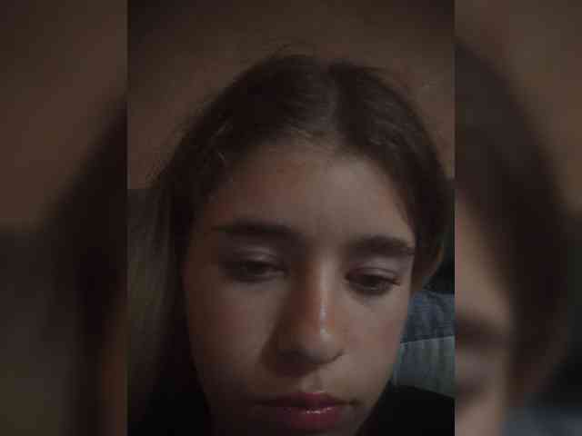 Mamamsi5 webcam