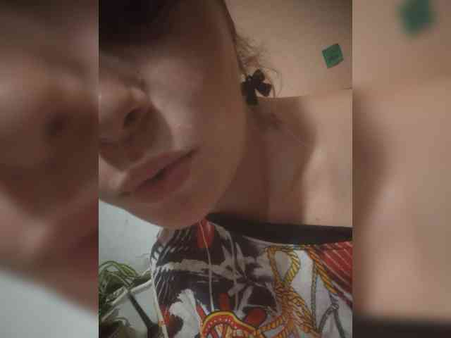 Mamamsi5 webcam