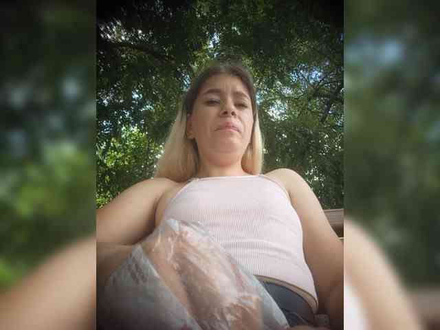 Mamamsi5 webcam