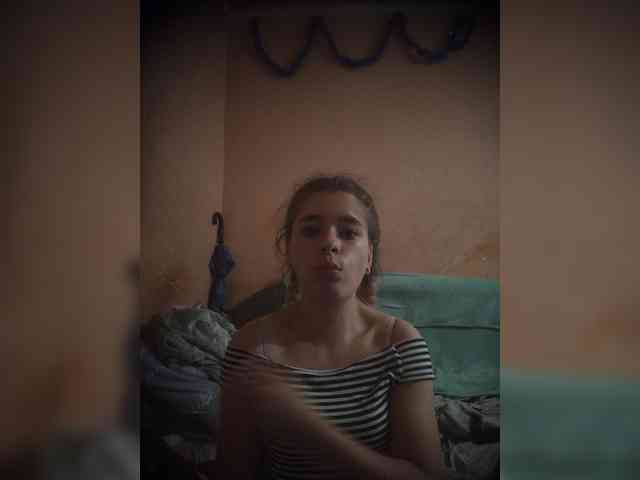 Mamamsi5 webcam