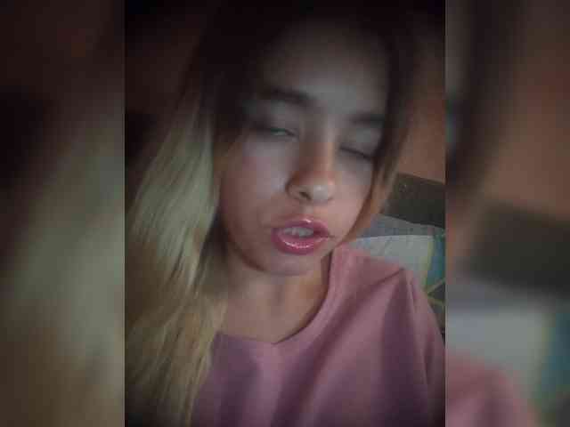 Mamamsi5 webcam