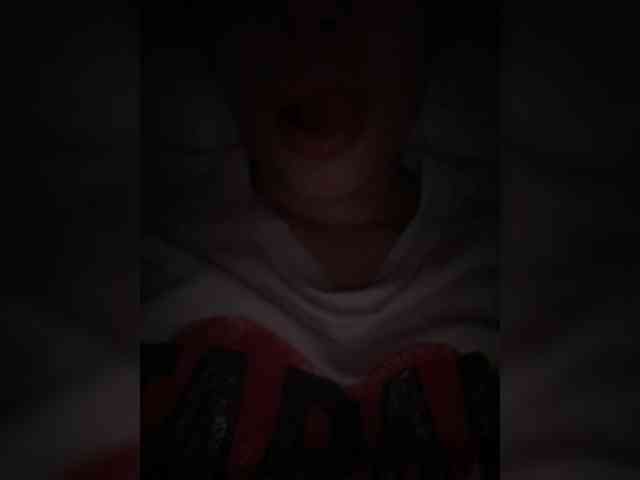 Alifiya28 webcam