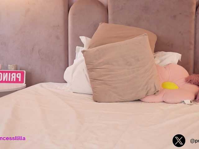 LilaVoxx live cam on BongaCams