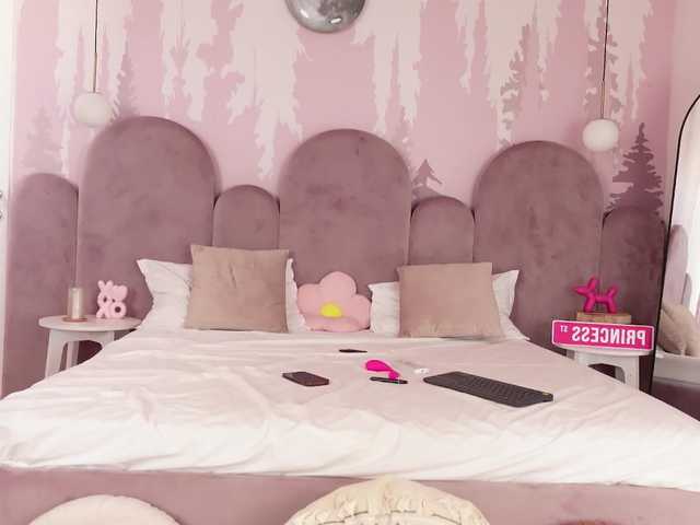 LilaVoxx live cam on BongaCams