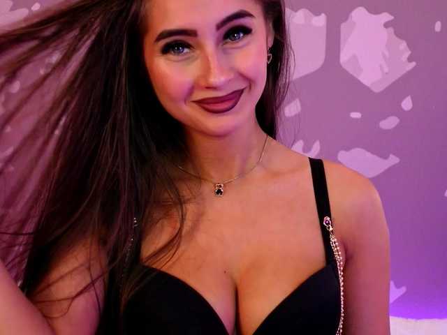 LilaVoxx live cam on BongaCams