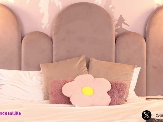 LilaVoxx live cam on BongaCams