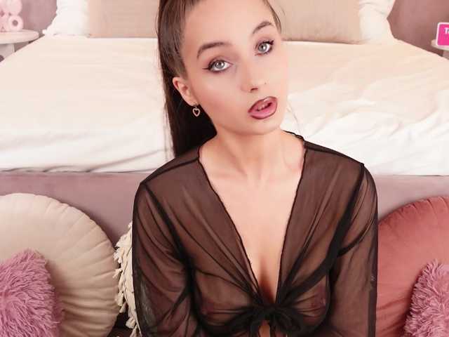 LilaVoxx live cam on BongaCams