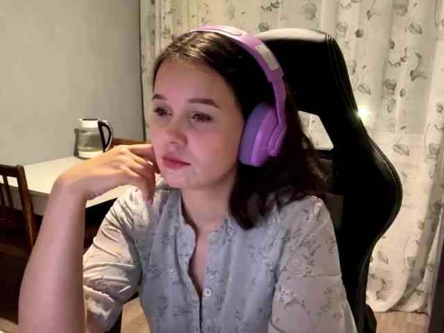 ElaSteinmiller webcam